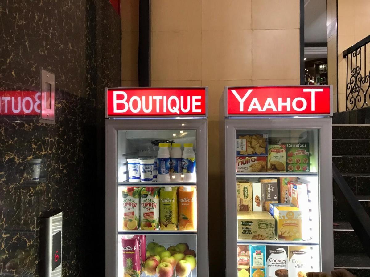 Yaahot Hotel Yaoundé Екстериор снимка