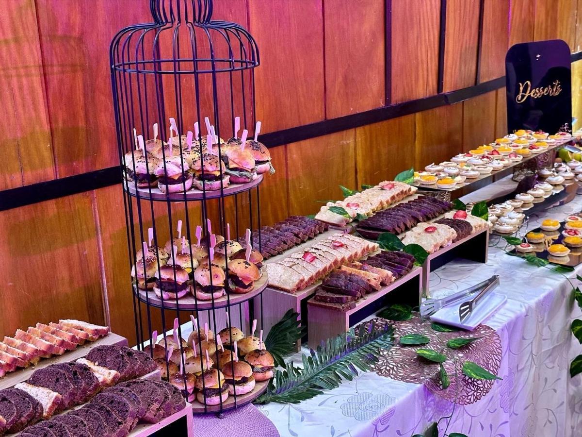 Yaahot Hotel Yaoundé Екстериор снимка