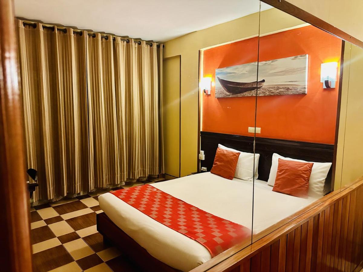 Yaahot Hotel Yaoundé Екстериор снимка